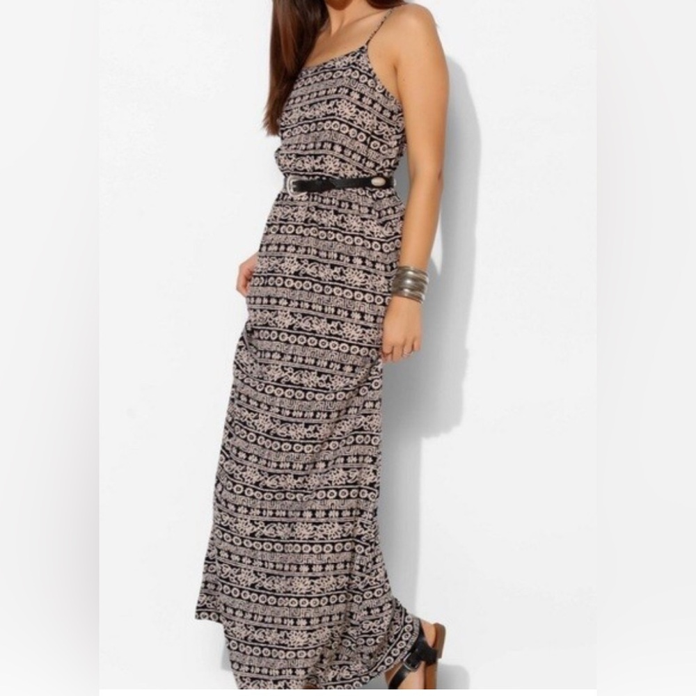 Urban Outfitters Staring at Stars Strappy Back Tribal Print Maxi Dress M